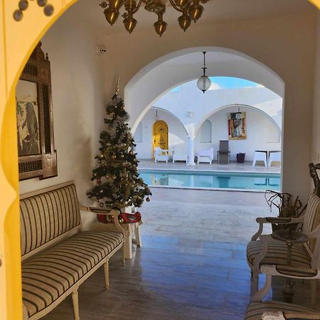 Musk De Djerba Suite Aziz Avec Piscine Temlale Eksteriør billede