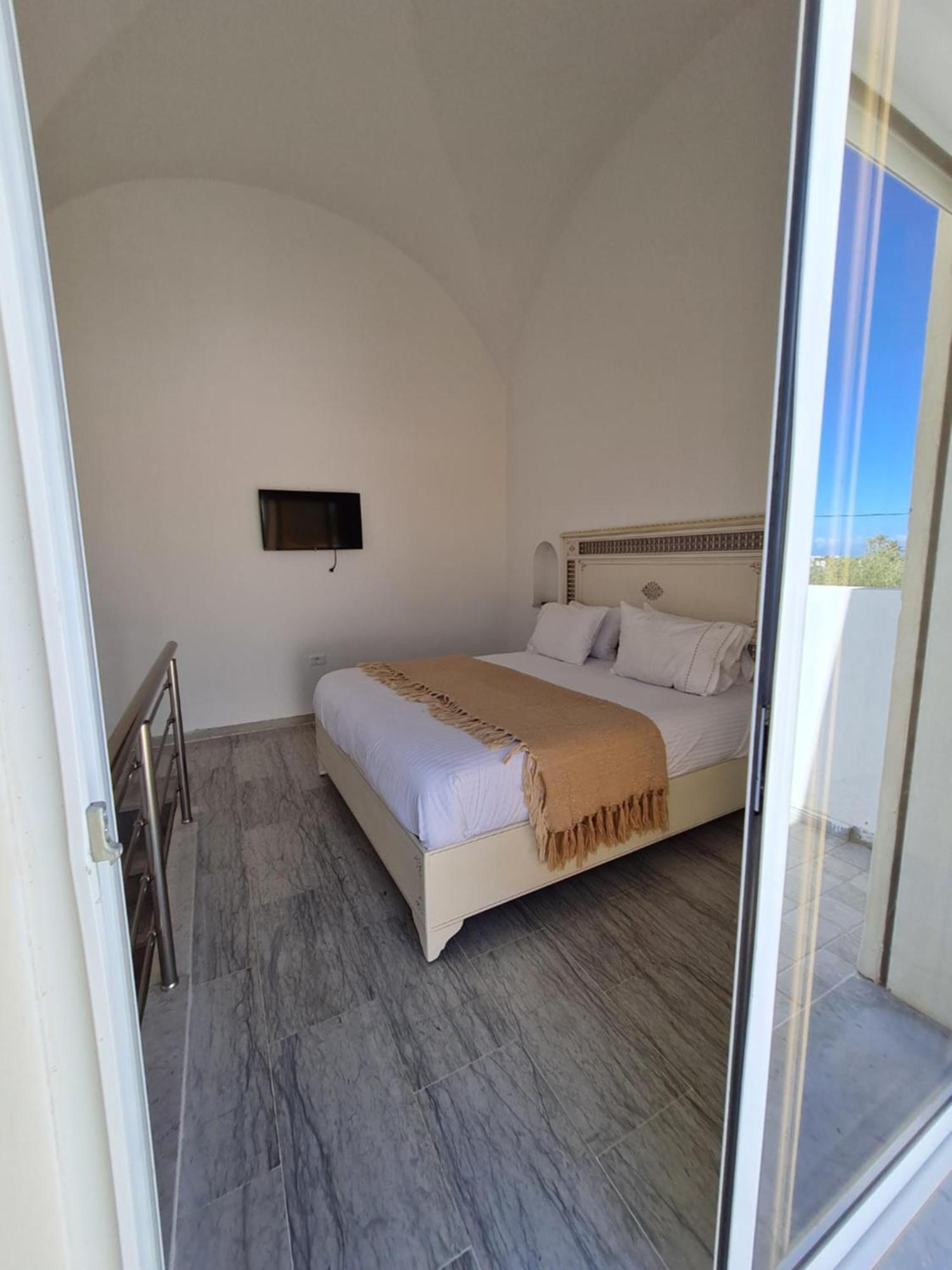 Musk De Djerba Suite Aziz Avec Piscine Temlale Eksteriør billede